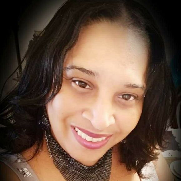 Meet your Posher, Michelle - Picture 3 of 14